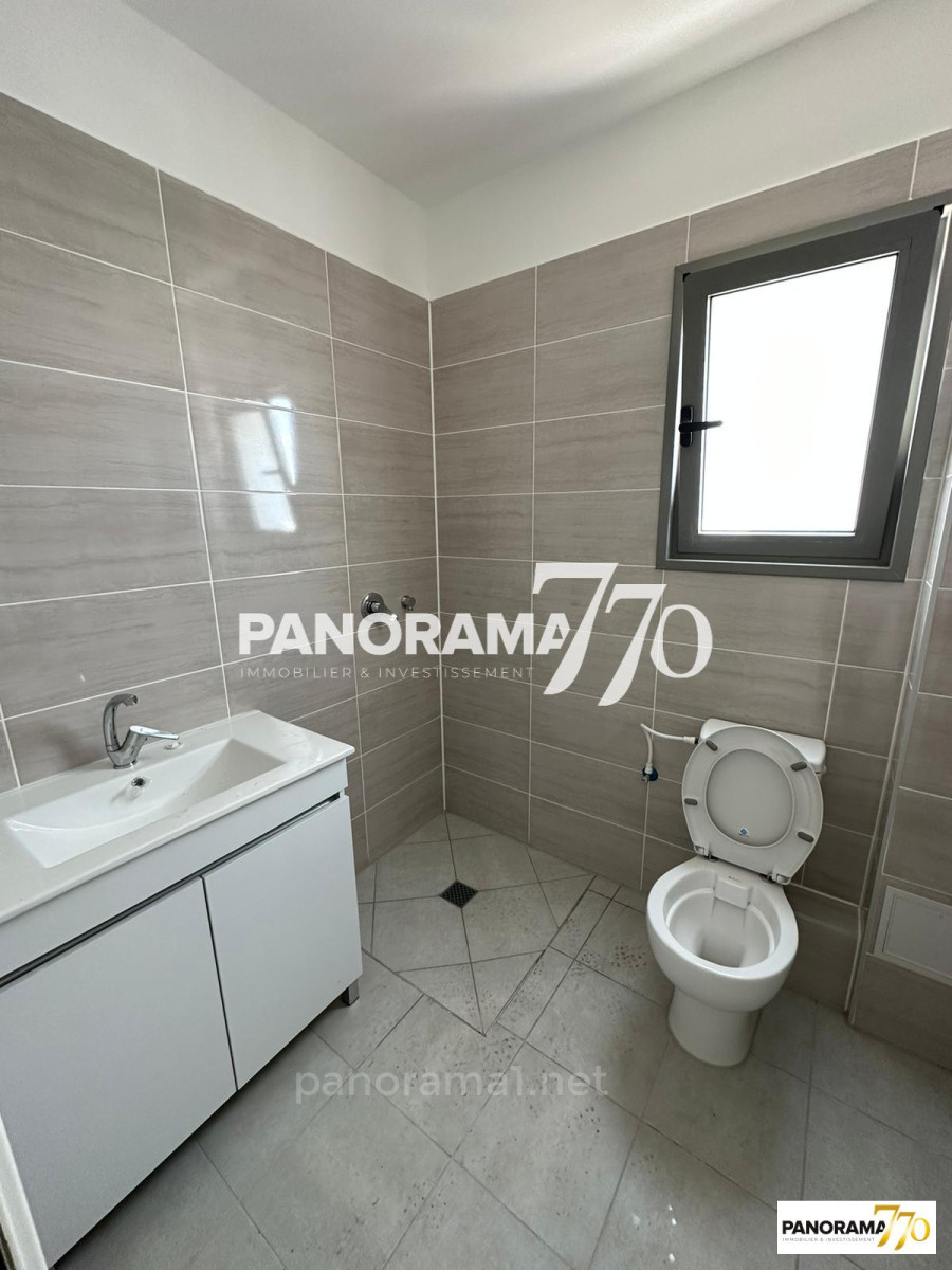 Apartamento 4 cômodos  Ascalão Agamim 233-IBL-1480