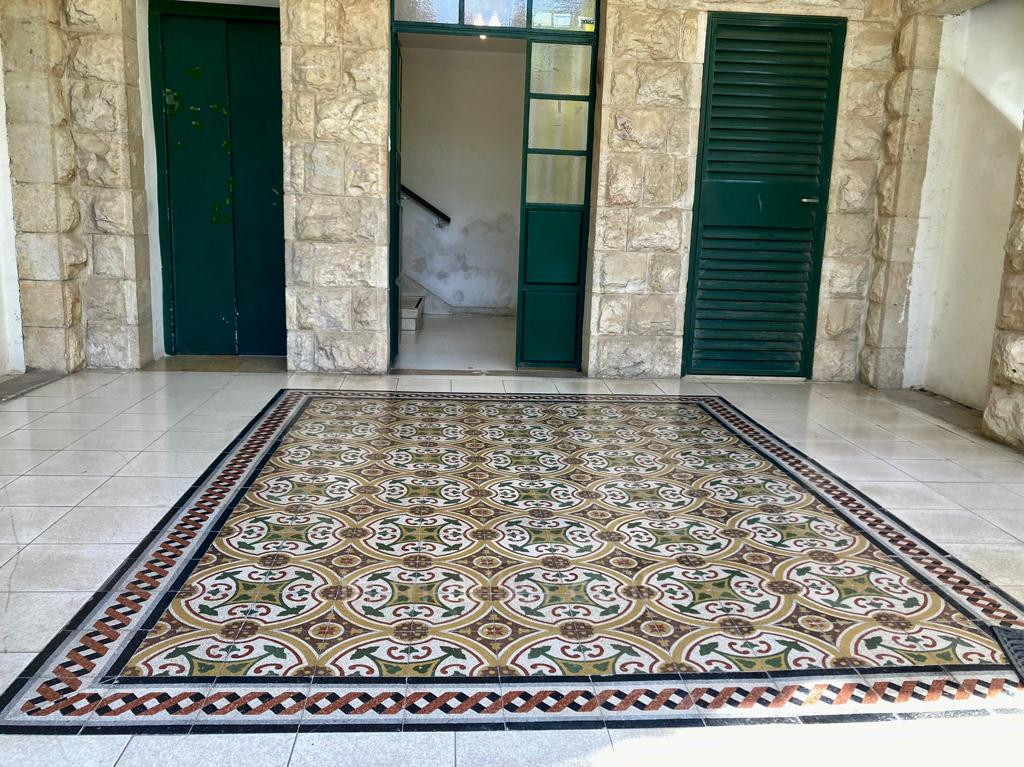 Apartamento 4 cômodos  Jerusalém Moshava Germanit 245-IBL-1784