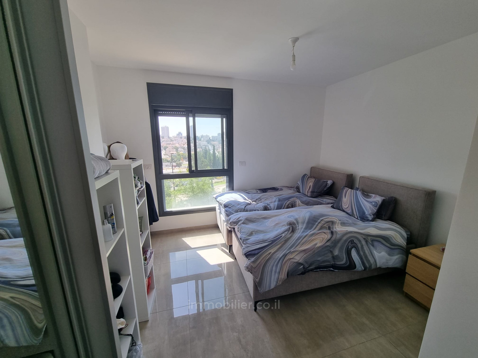 Apartamento 3 cômodos  Jerusalém Kiryat haleum 245-IBL-1829