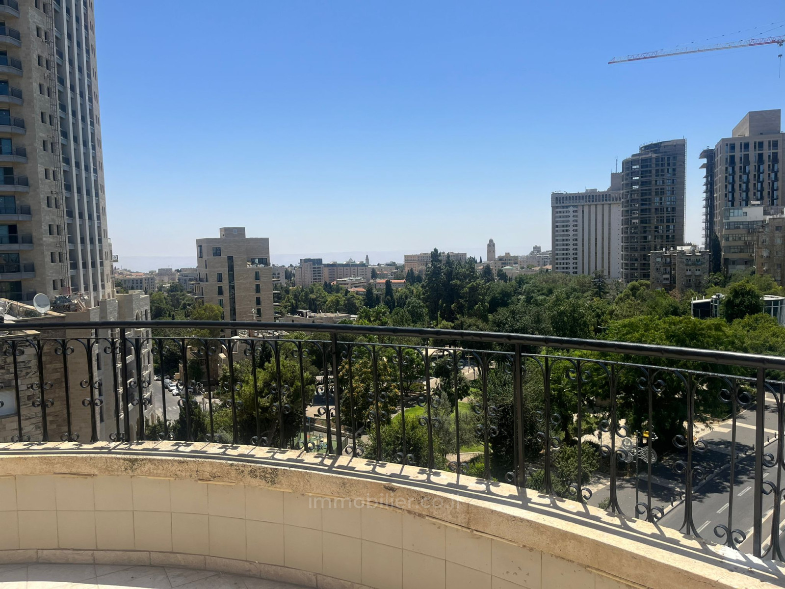 Apartamento 3 cômodos  Jerusalém Centro da cidade 245-IBL-1845