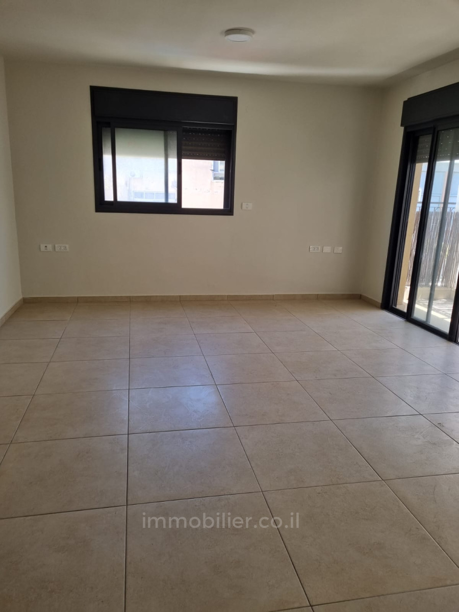 Apartamento 2 cômodos  Tel Aviv Florentine 245-IBL-1847