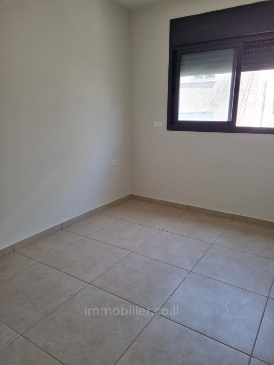 Apartamento 2 cômodos  Tel Aviv Florentine 245-IBL-1847