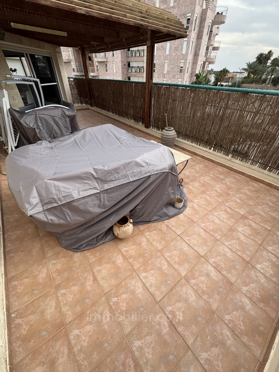 Cobertura 3 cômodos Eilat Amdar 288-IBL-238