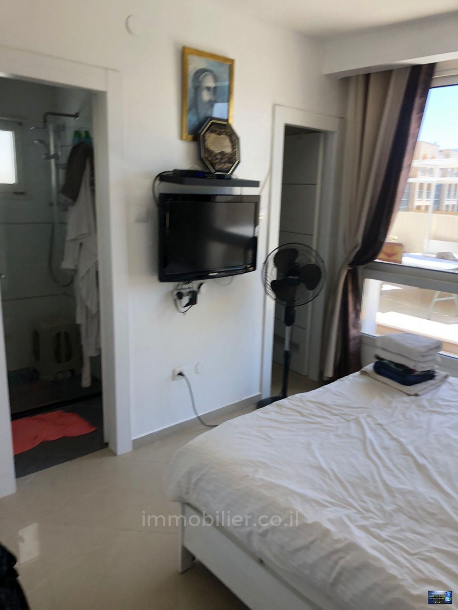 Apartamento 4 cômodos  Eilat Bairro dos Hotéis 288-IBL-239