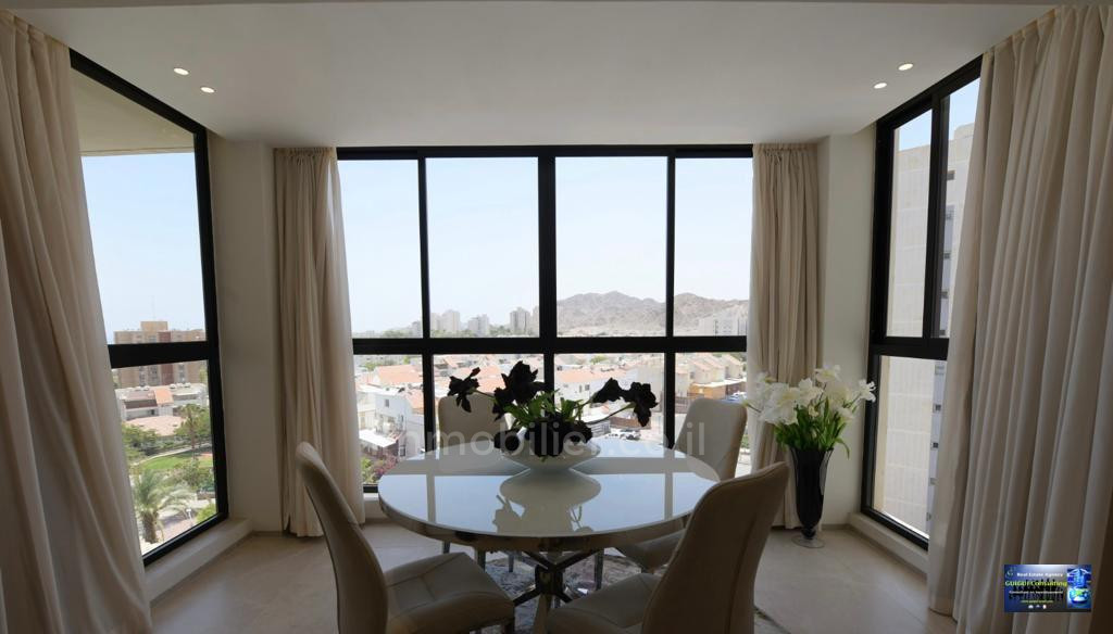 Apartamento 4 cômodos  Eilat Maarav 6 288-IBL-326