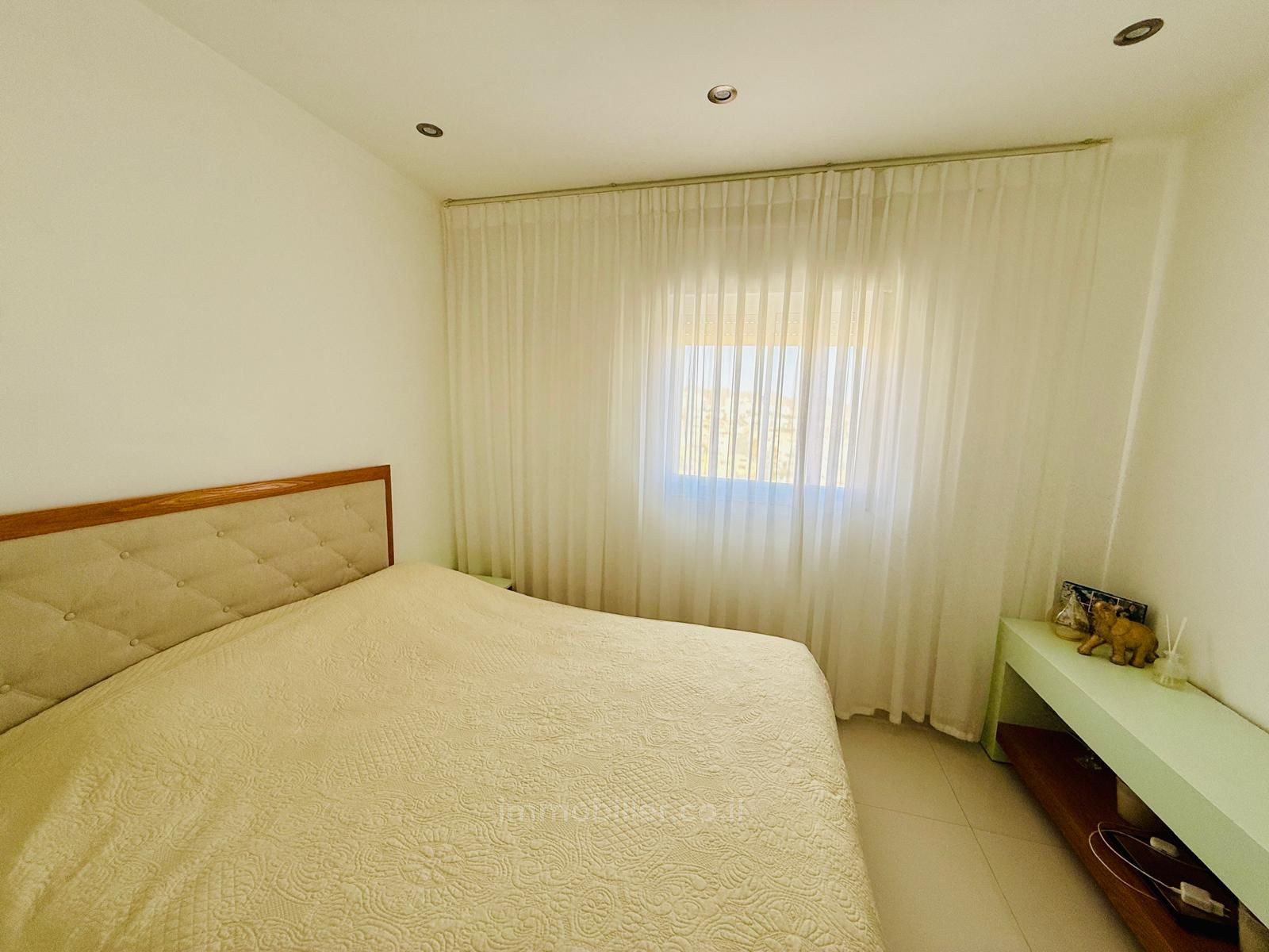 Cobertura 6 cômodos Eilat Shahamon 5 288-IBL-482