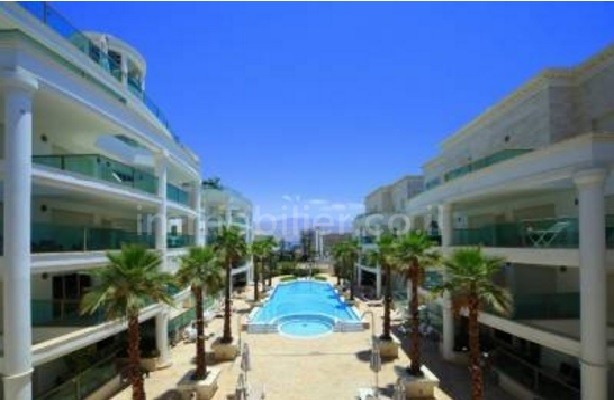 Apartamento 4 cômodos  Eilat Bairro dos Hotéis 288-IBL-66