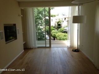 Apartamento 3 cômodos  Tel Aviv Região marítima 291-IBL-349