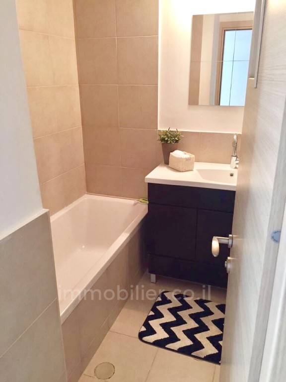 Apartamento 3 cômodos  Tel Aviv Ramat Aviv 291-IBL-660