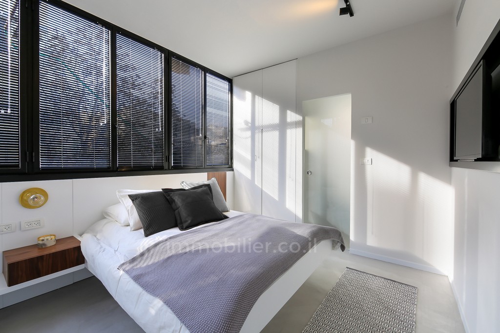 Apartamento 3 cômodos Tel Aviv Rothshild 291-IBL-667