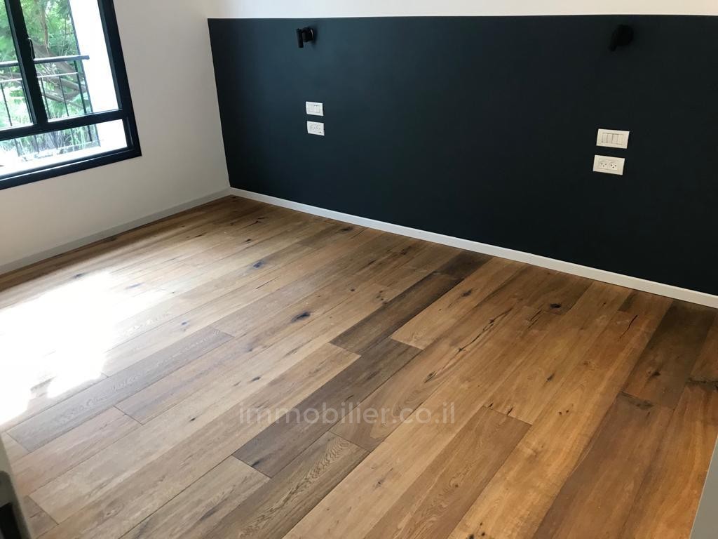 Apartamento 3 cômodos  Tel Aviv Bazel 291-IBL-683