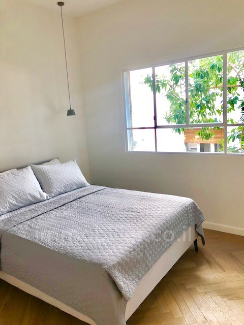 Apartamento 3 cômodos  Tel Aviv Região marítima 291-IBL-685