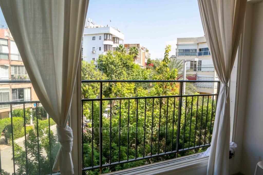 Apartamento 3 cômodos  Tel Aviv Nordau 291-IBL-694