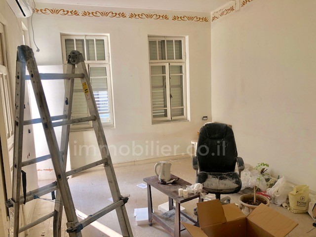 Apartamento 4 cômodos  Tel Aviv Rothshild 291-IBL-697