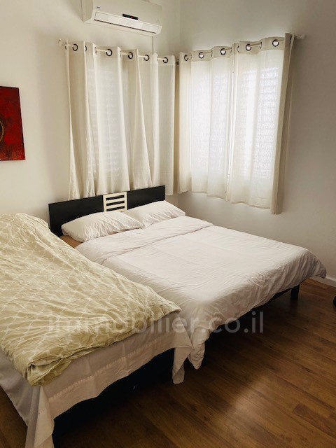 Apartamento 3.5 cômodos  Tel Aviv Região marítima 291-IBL-741