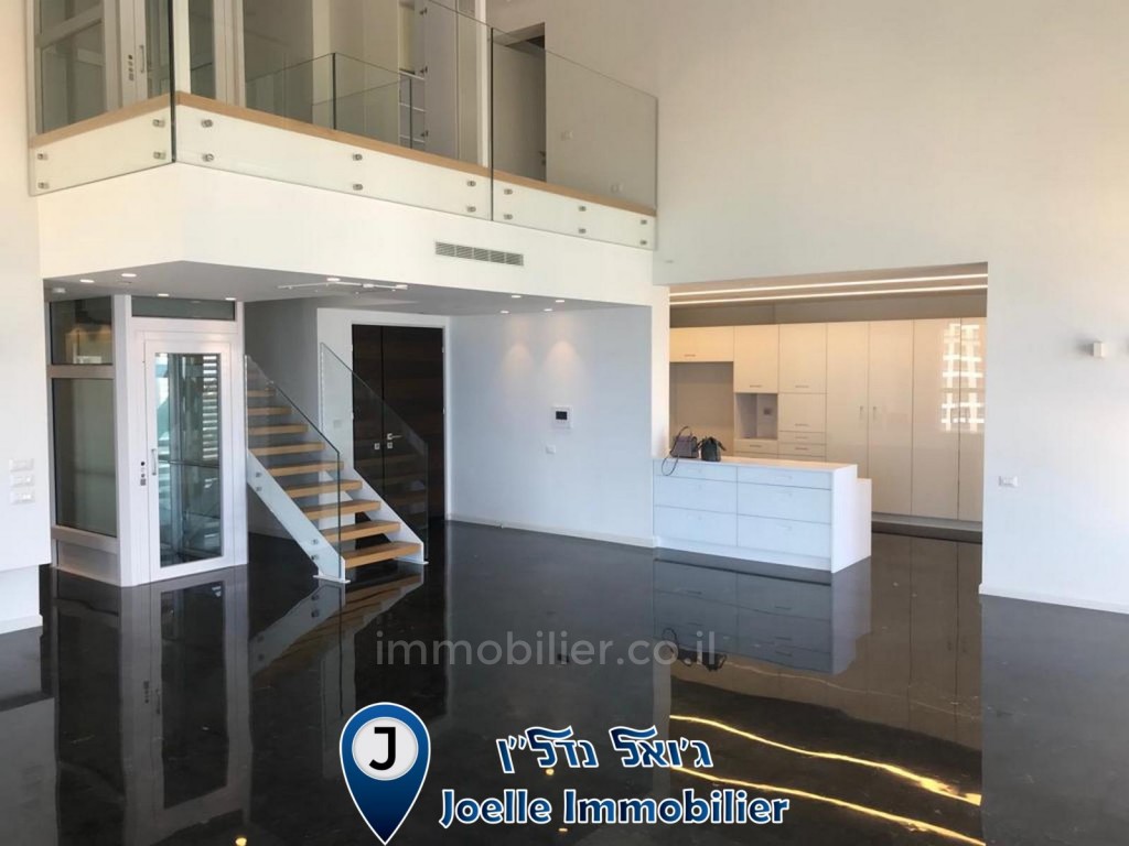 Duplex 5 cômodos  Netanya Ir Yamim 316-IBL-1229