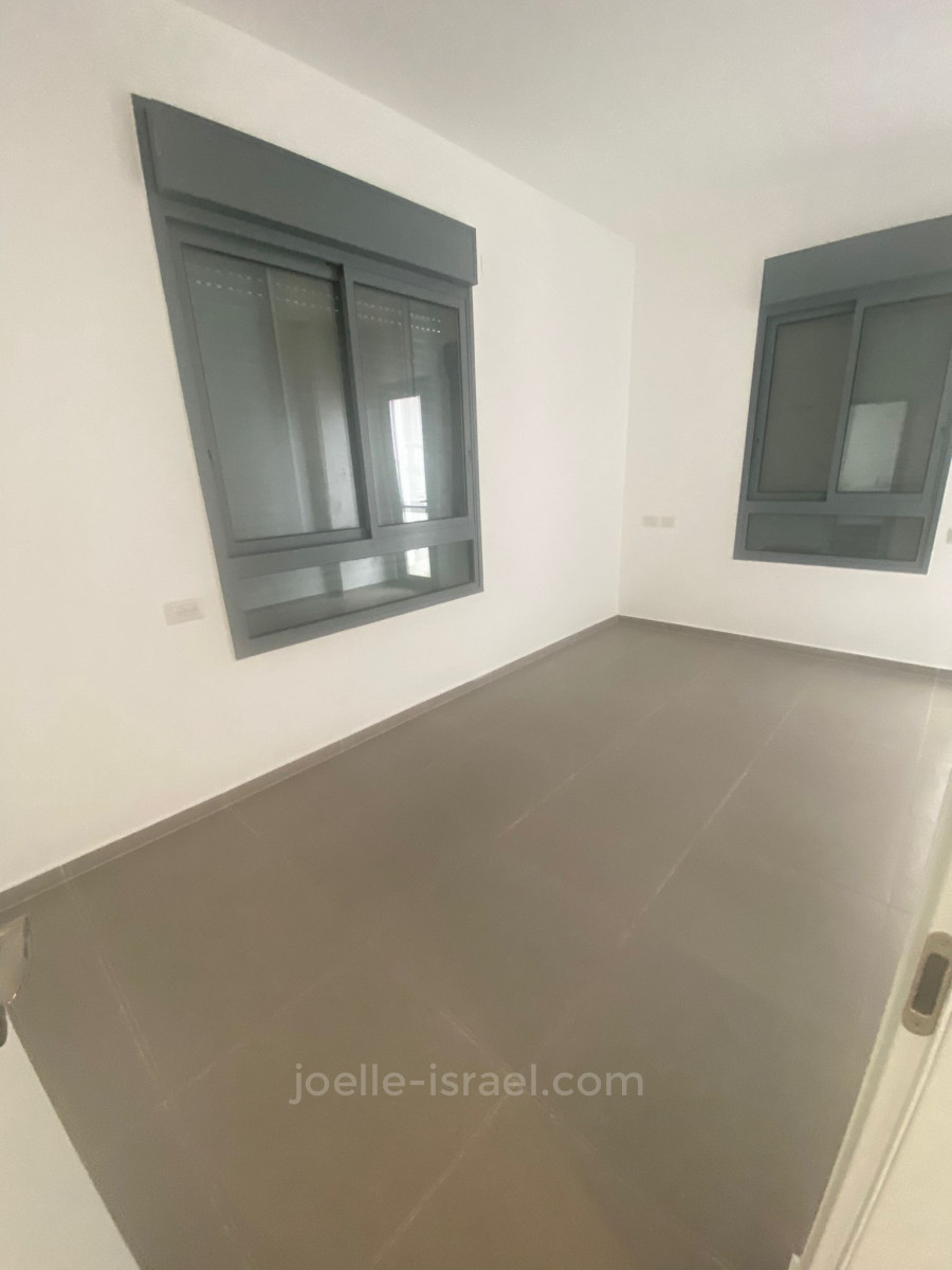 Apartamento 5 cômodos  Netanya Nat600 316-IBL-1564