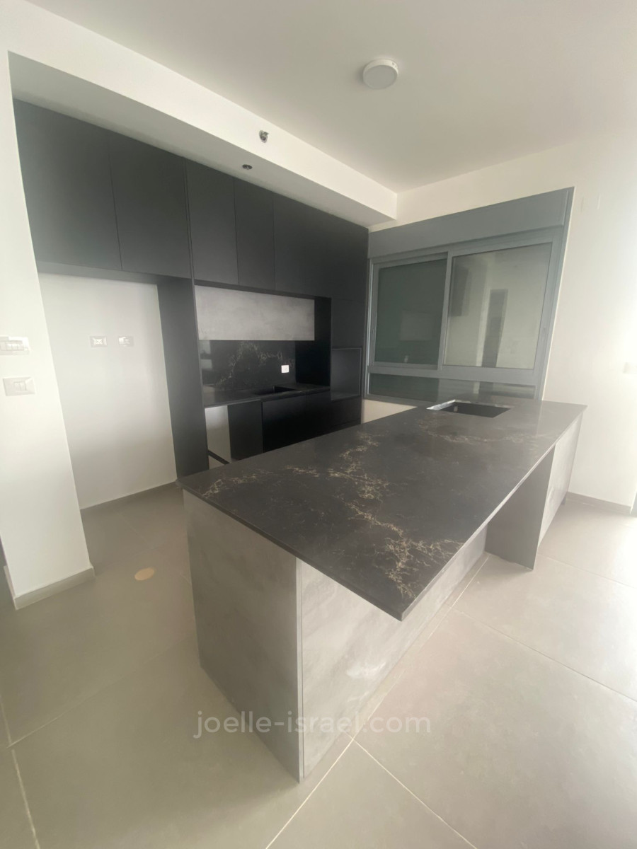 Apartamento 5 cômodos  Netanya Nat600 316-IBL-1564