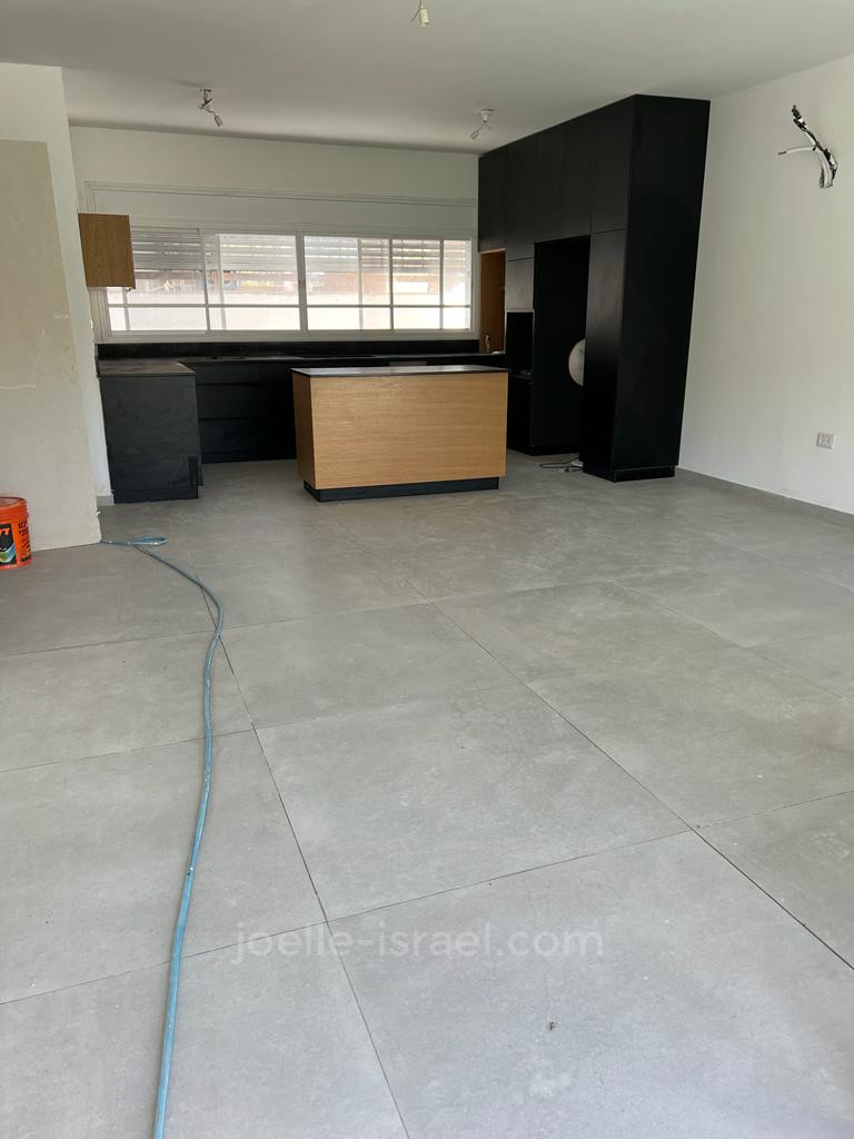 Apartamento garden 5.5 cômodos  Netanya Pardes Hagdoud 316-IBL-1602