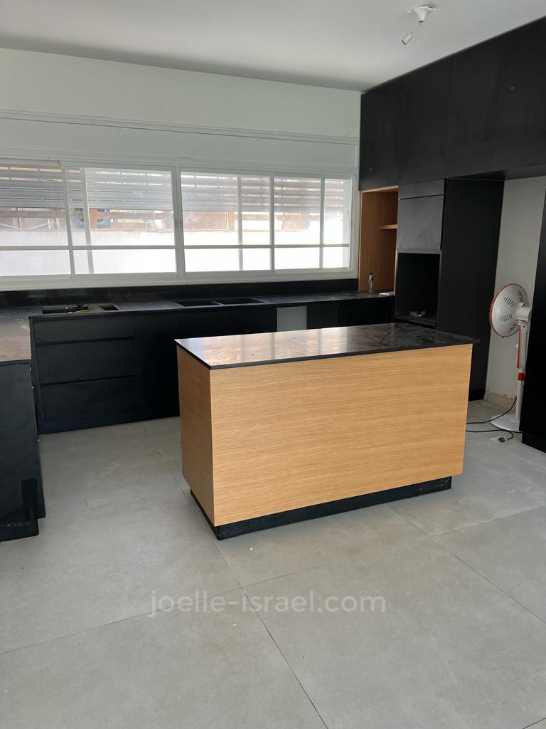 Apartamento garden 5.5 cômodos  Netanya Pardes Hagdoud 316-IBL-1602