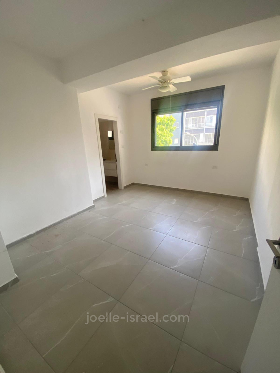 Apartamento 4.5 cômodos  Netanya Centro da cidade 316-IBL-1609