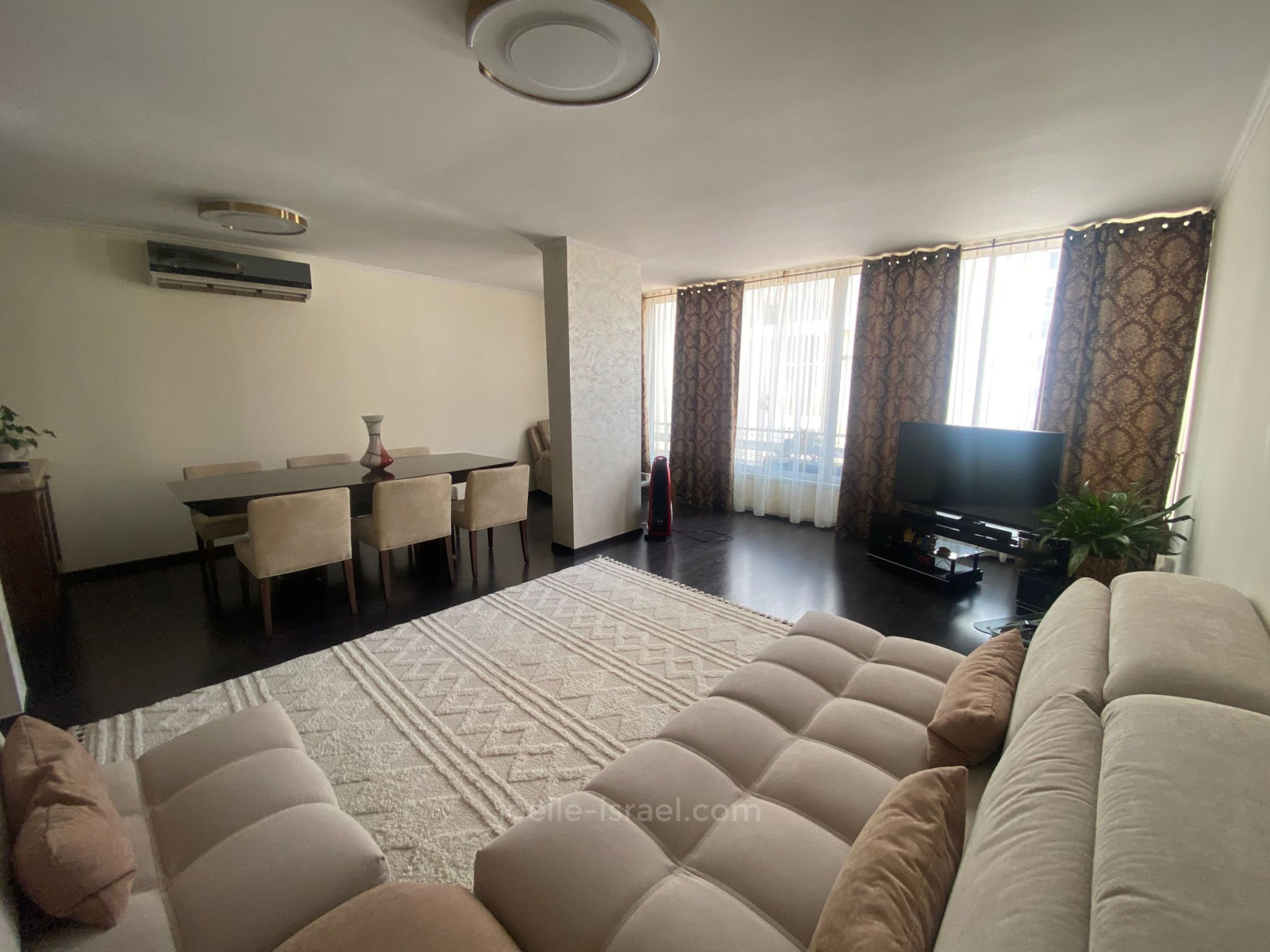 Apartamento 3 cômodos  Netanya Centro da cidade 316-IBL-1610