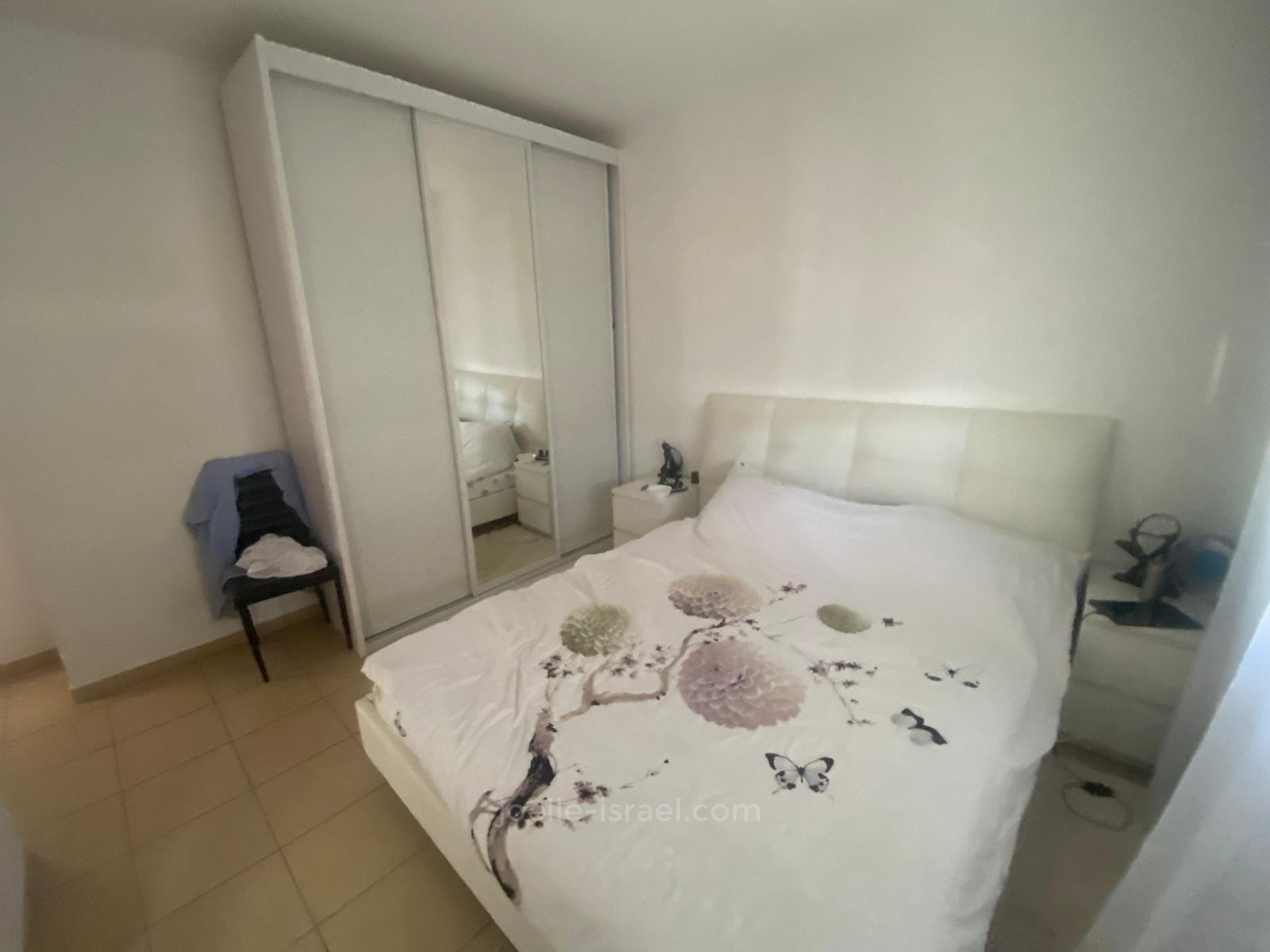 Apartamento 5 cômodos  Netanya Nat600 316-IBL-1611