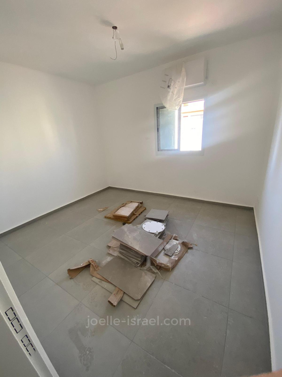 Apartamento 5 cômodos  Netanya Kiriat Hasharon 316-IBL-1612