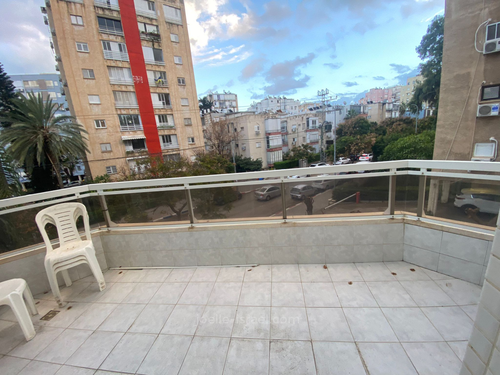 Apartamento 4.5 cômodos  Netanya Kikar 316-IBL-1643