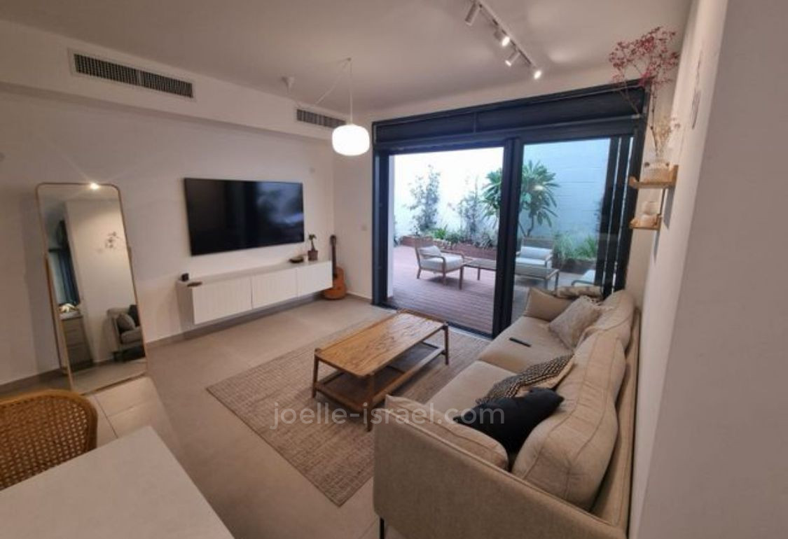 Apartamento garden 5 cômodos  Netanya Centro da cidade 316-IBL-1655