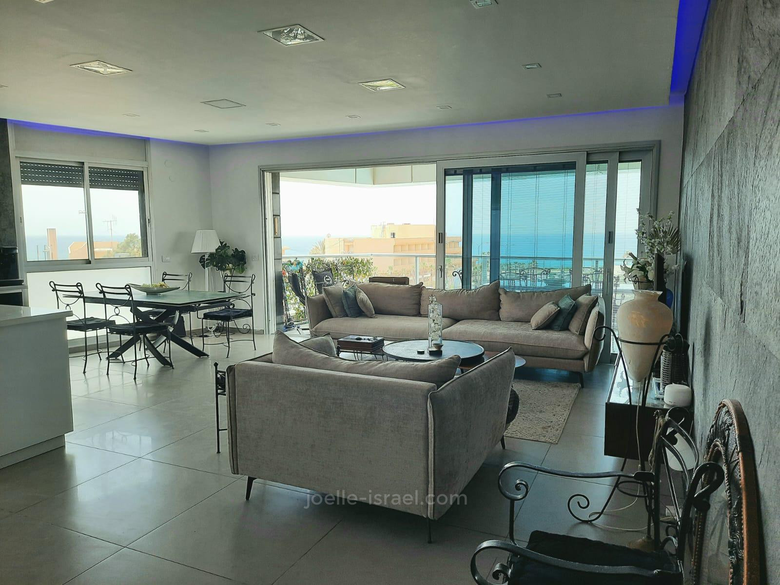 Apartamento 4 cômodos  Netanya Nat600 316-IBL-1667