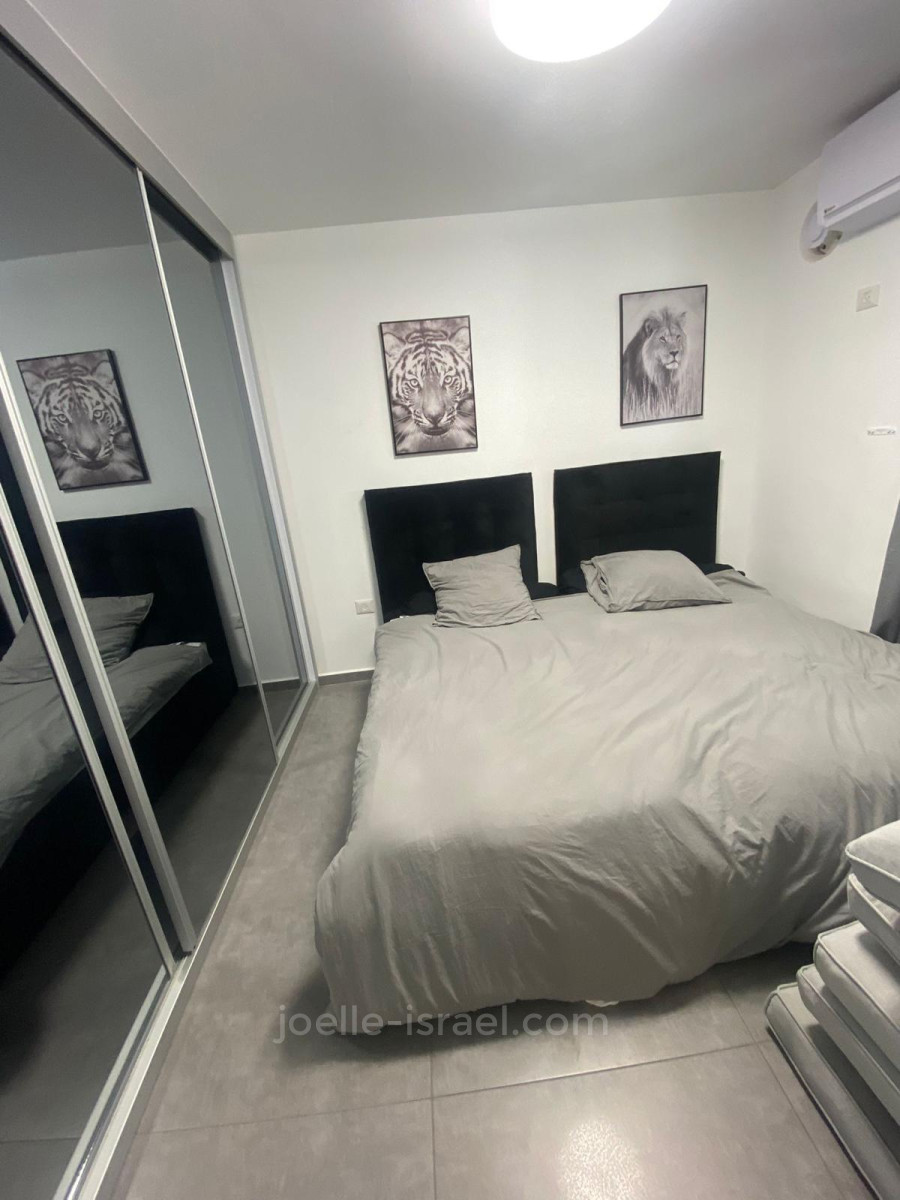 Apartamento 5 cômodos  Netanya Kikar 316-IBL-1678