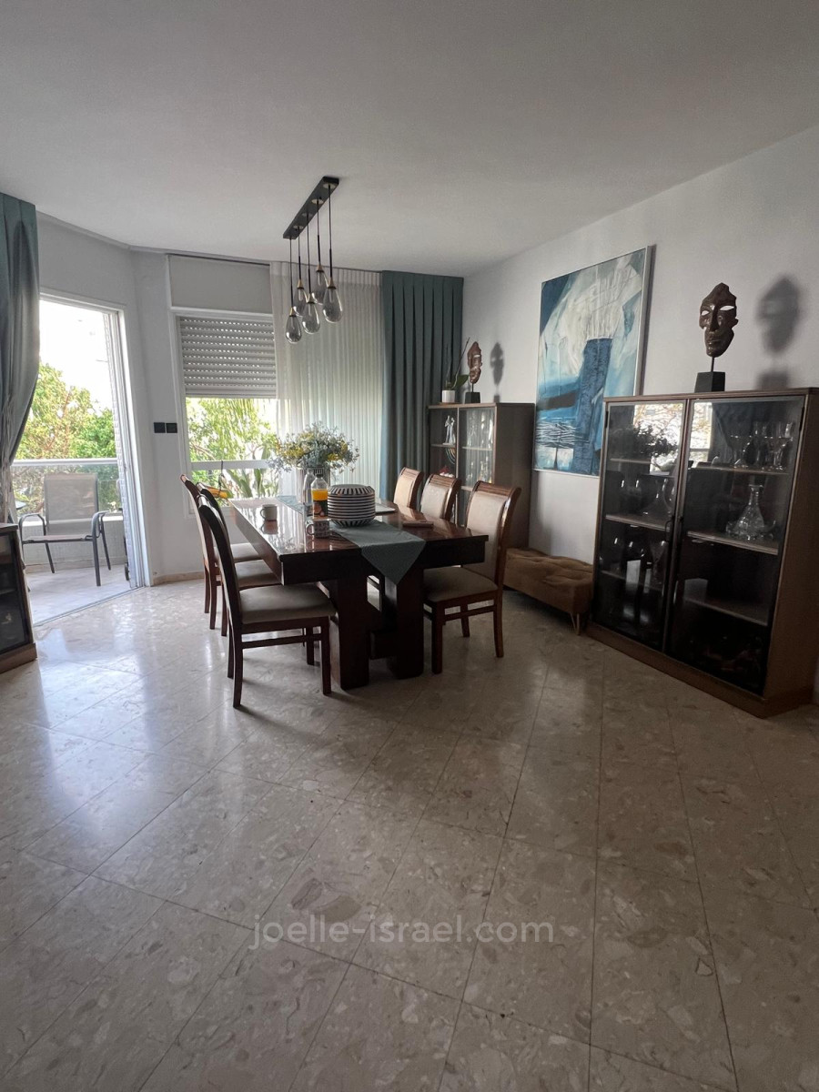 Apartamento 5 cômodos  Netanya Centro da cidade 316-IBL-1690