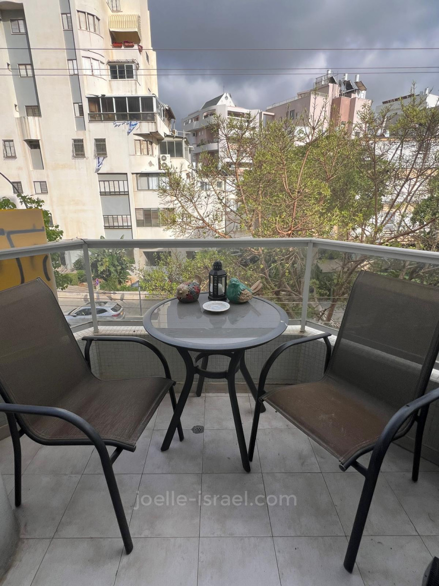 Apartamento 5 cômodos  Netanya Centro da cidade 316-IBL-1690