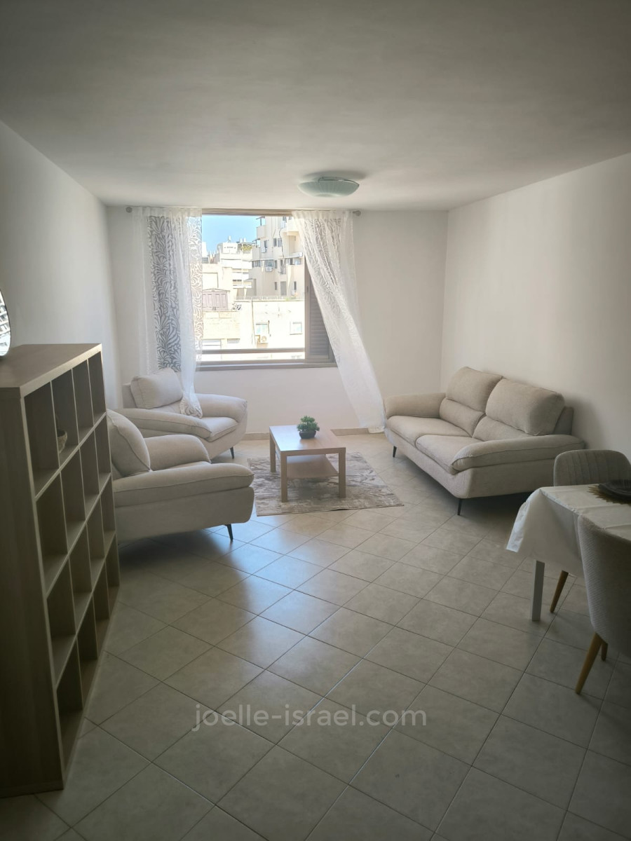 Apartamento 4 cômodos  Netanya Centro da cidade 316-IBL-1703