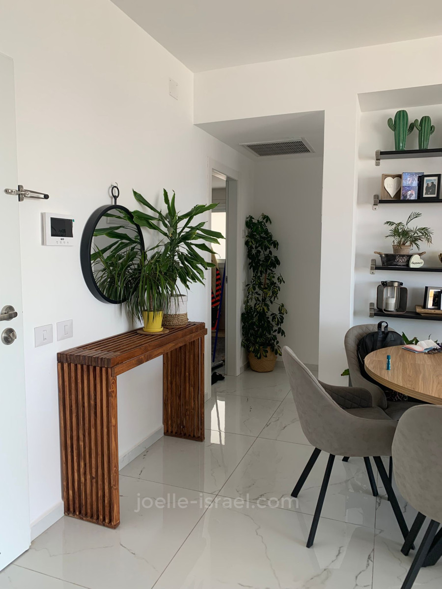 Apartamento 3 cômodos  Netanya Kikar 316-IBL-1709