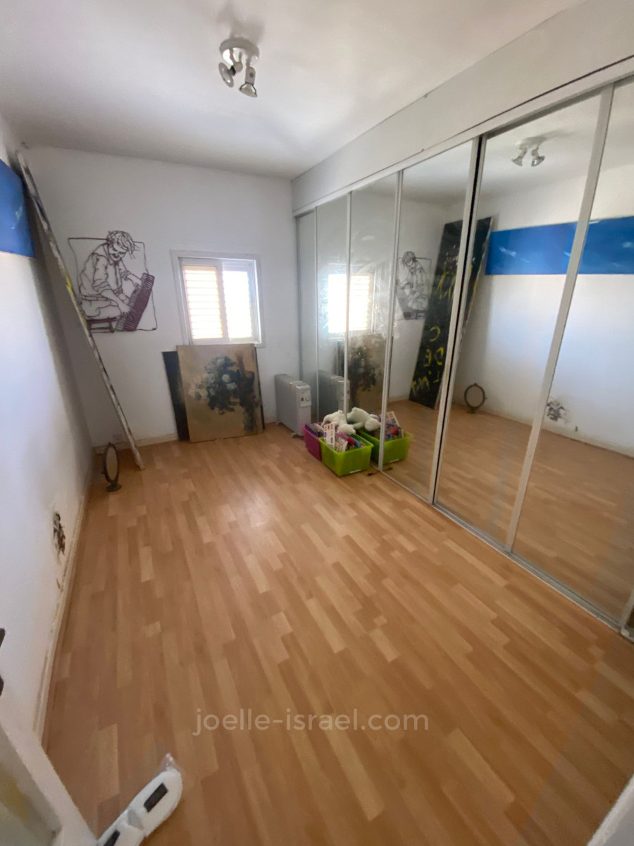 Apartamento 3 cômodos  Netanya Kikar 316-IBL-1711