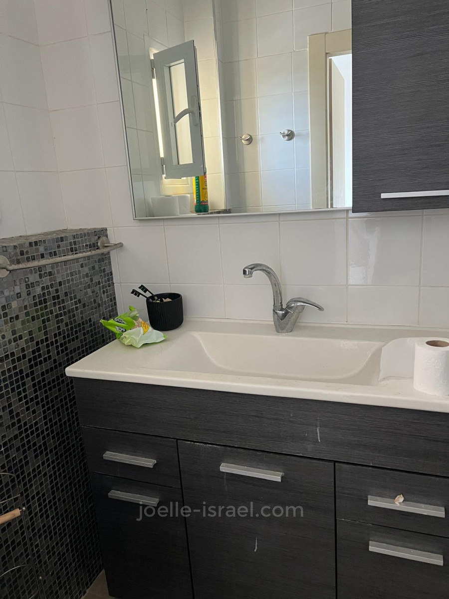 Apartamento 4 cômodos  Netanya Centro da cidade 316-IBL-1720