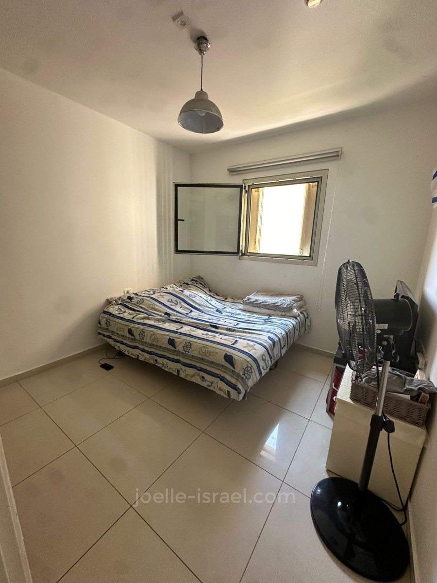 Apartamento 4 cômodos  Netanya Agamim 316-IBL-1741