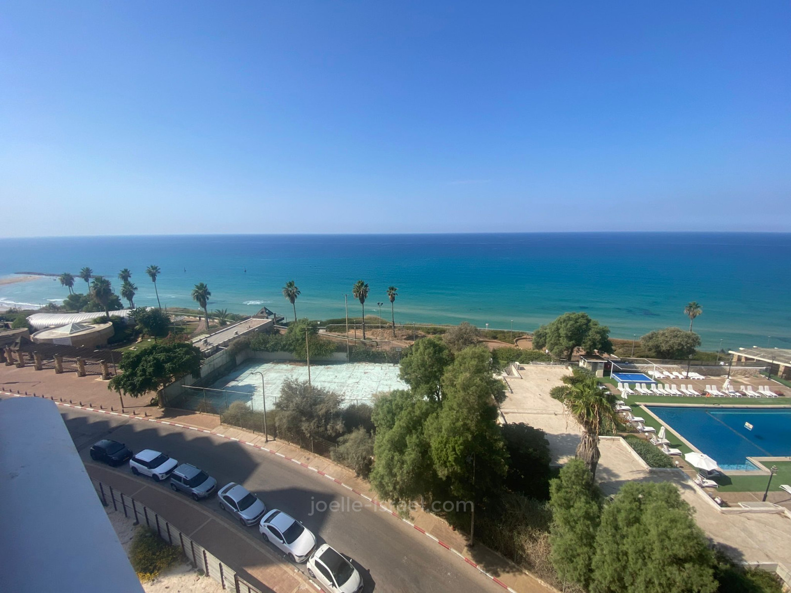 Apartamento 4 cômodos  Netanya Kikar 316-IBL-1746