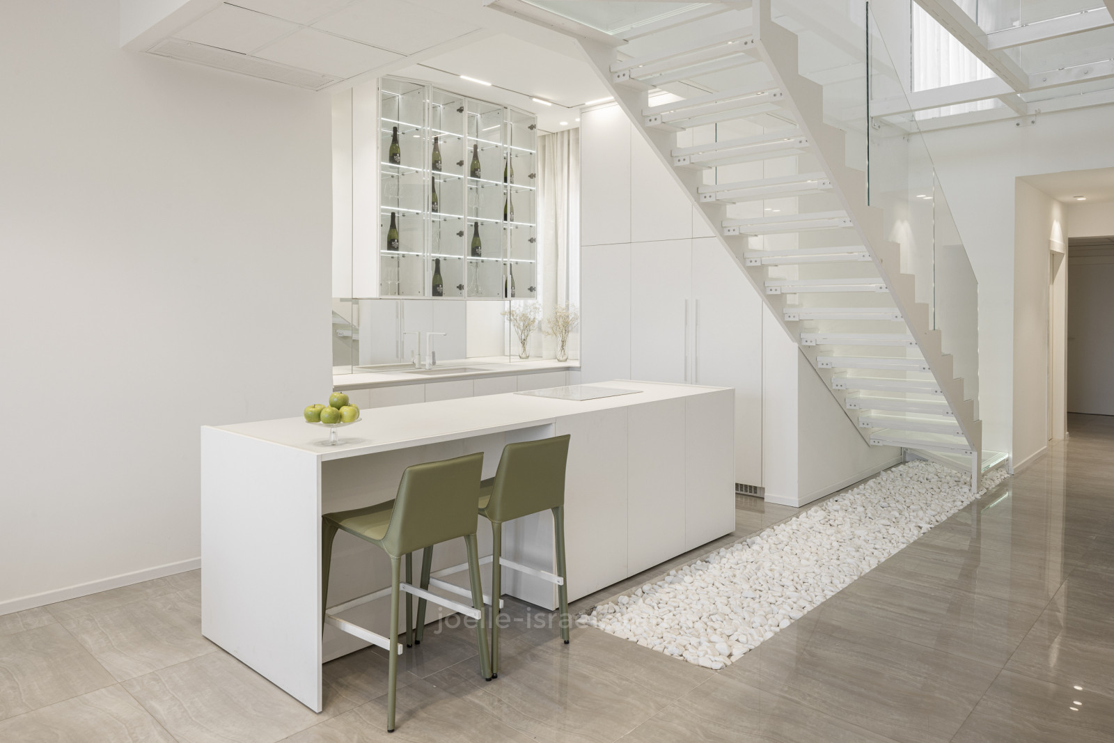 Duplex 5 cômodos Netanya Centro da cidade 316-IBL-1763