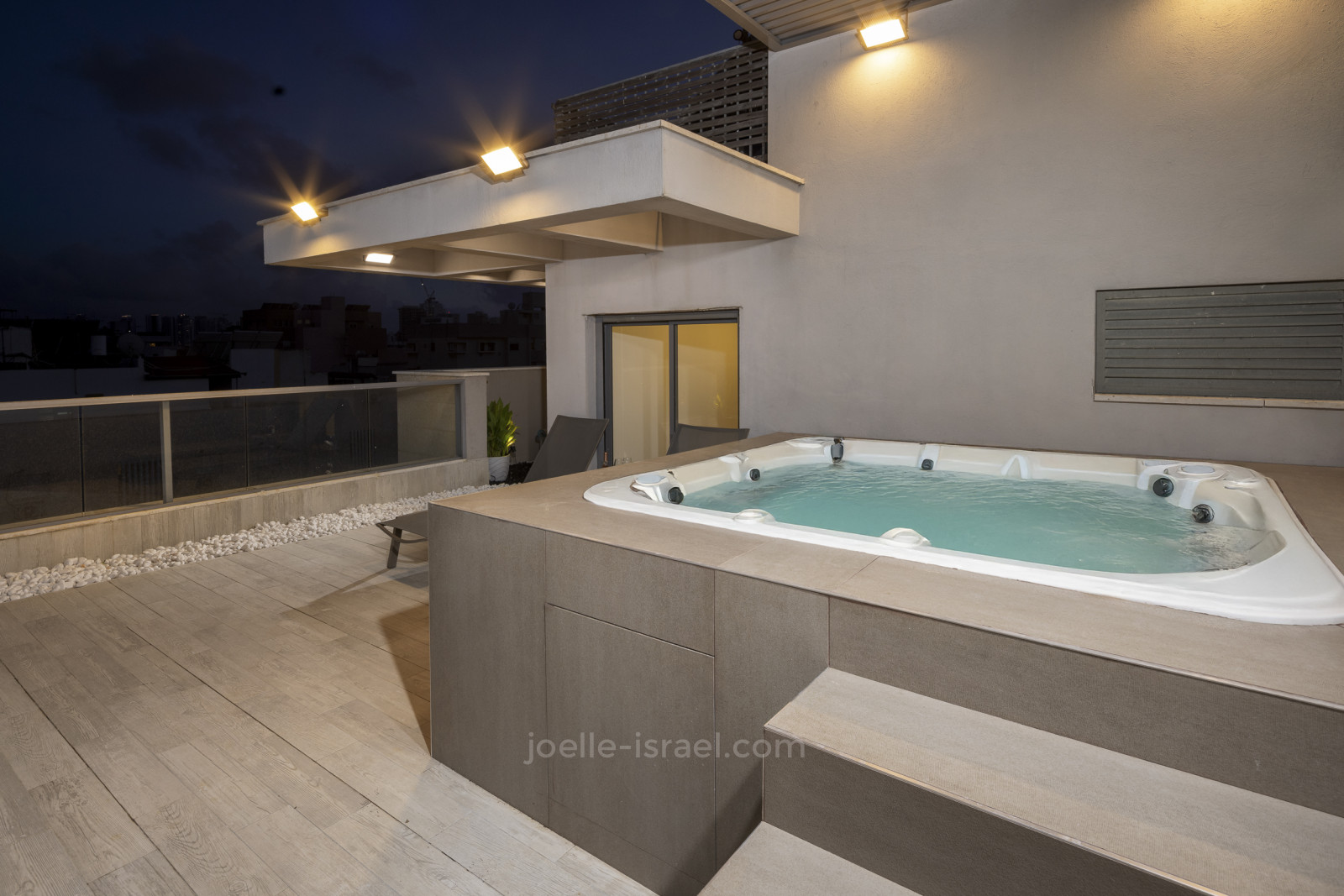 Duplex 5 cômodos Netanya Centro da cidade 316-IBL-1763