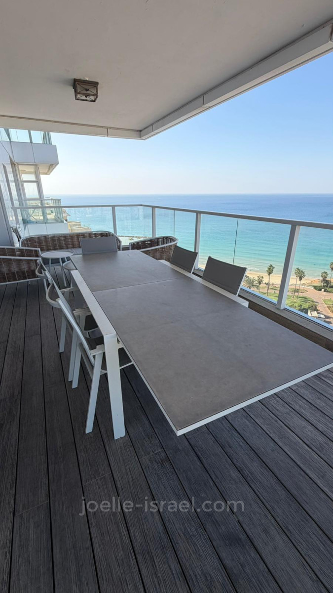 Apartamento 4 cômodos Netanya Kikar 316-IBL-1774