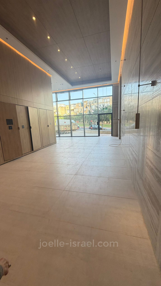 Casarão 4 cômodos Netanya Mar 316-IBL-1776