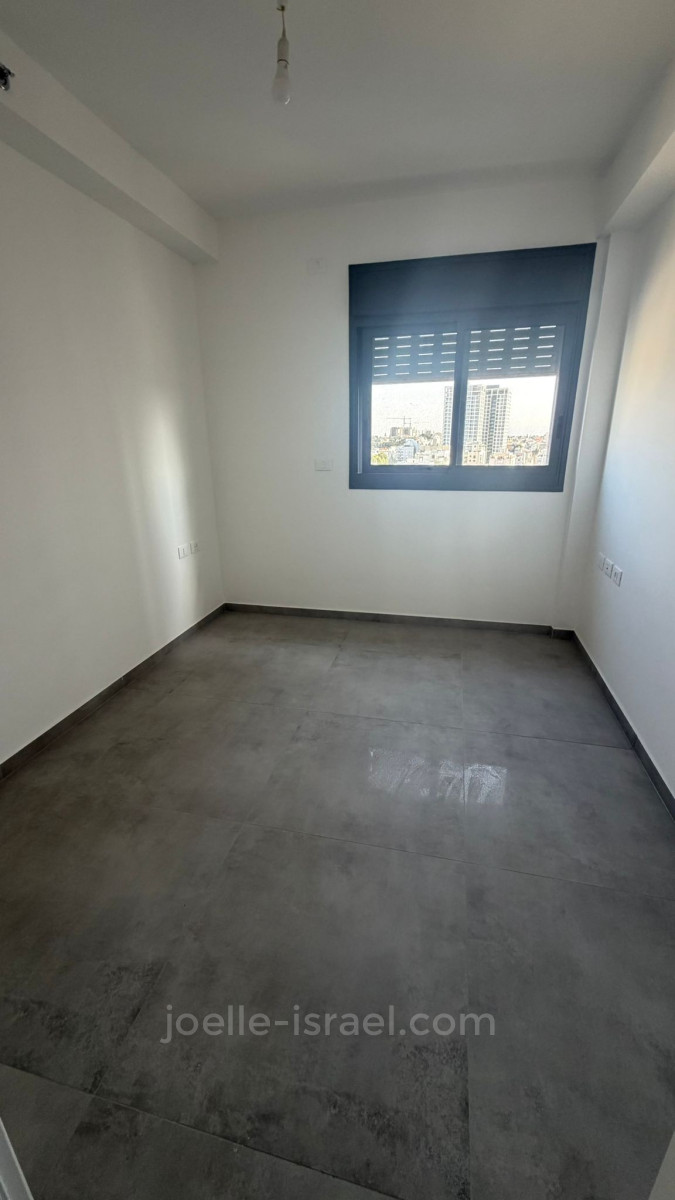 Casarão 4 cômodos Netanya Mar 316-IBL-1776