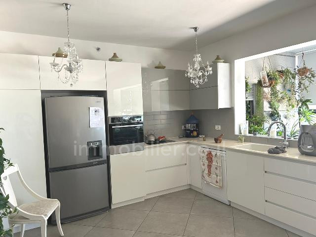 Apartamento 5 cômodos Ashdod Mar 342-IBL-1495