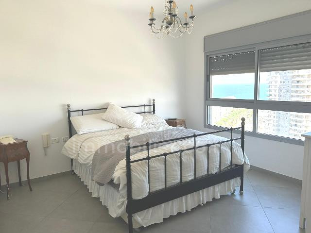 Apartamento 5 cômodos Ashdod Mar 342-IBL-1495