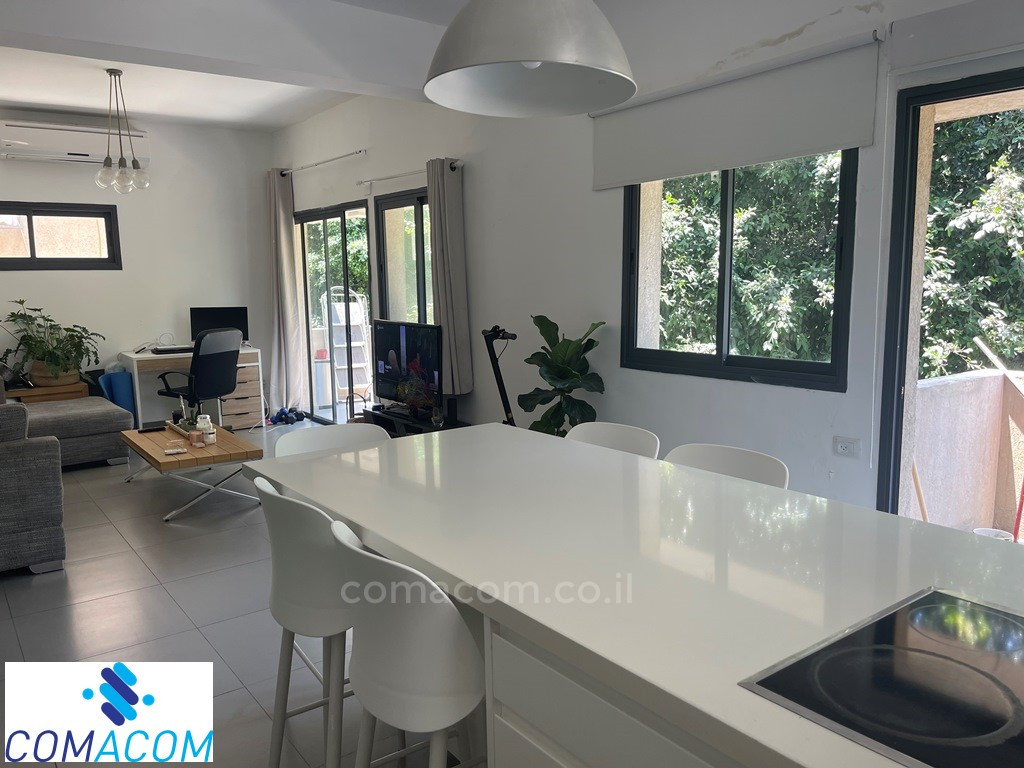 Apartamento 3 cômodos  Tel Aviv Dizengof 342-IBL-6217