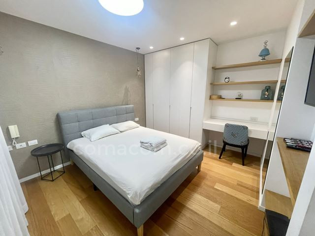 Apartamento 4 cômodos  Tel Aviv Lev Tel-Aviv 342-IBL-6287