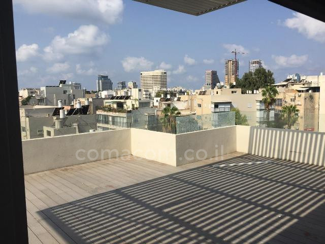 Duplex-Cobertura 2 cômodos  Tel Aviv Dizengof 342-IBL-6288